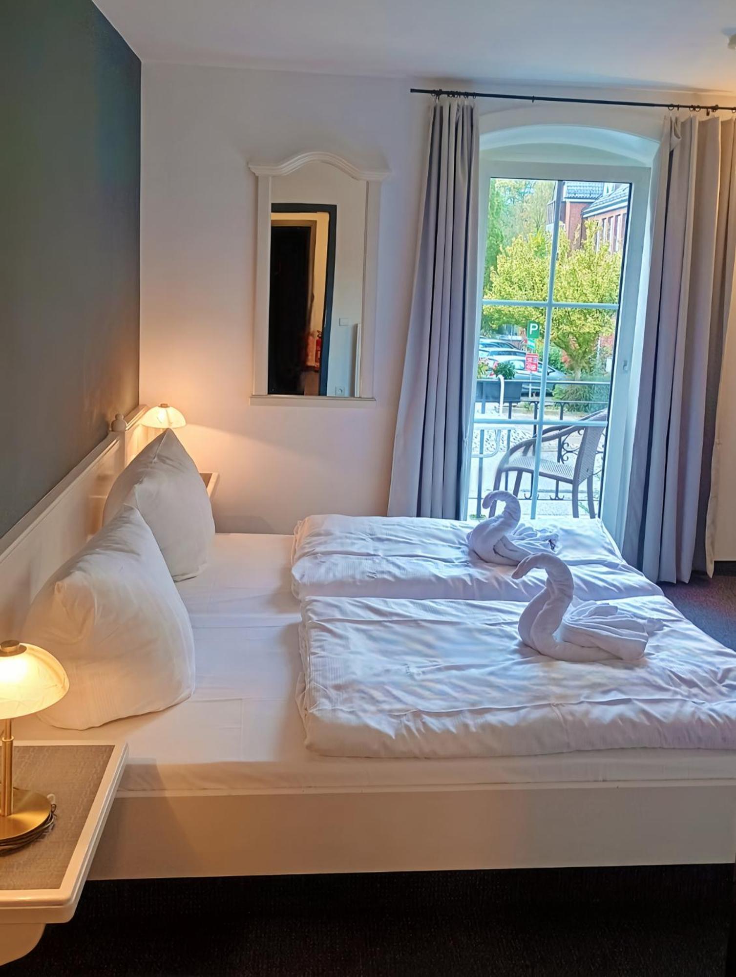 Excellent Hotel ハンブルク エクステリア 写真